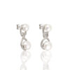 Earrings stylized with pearls